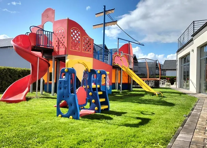 Latino Gasthuis Rowy (Pomerania)